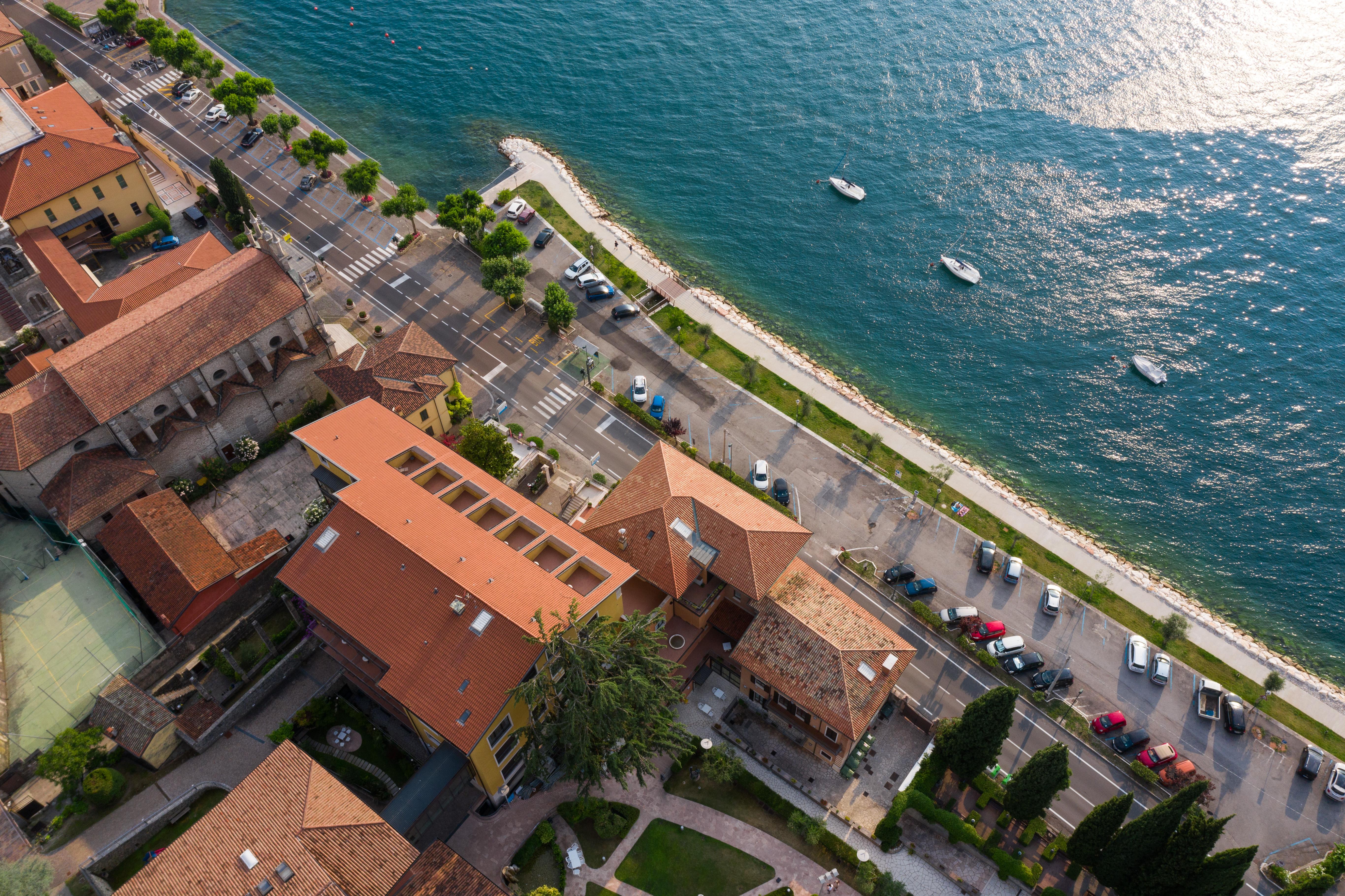 Garda Family House Otel Castelletto Di Brenzone Dış mekan fotoğraf
